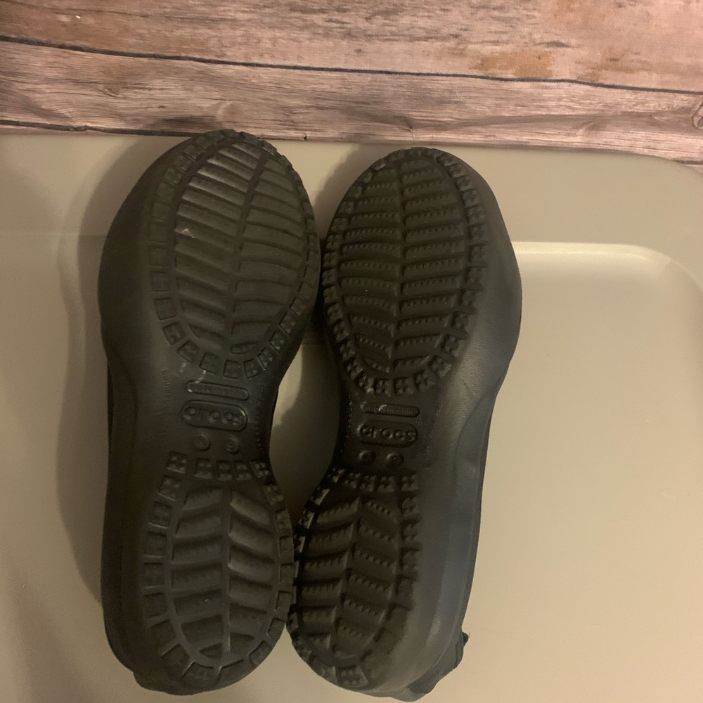 Crocs - Picture 7 of 8
